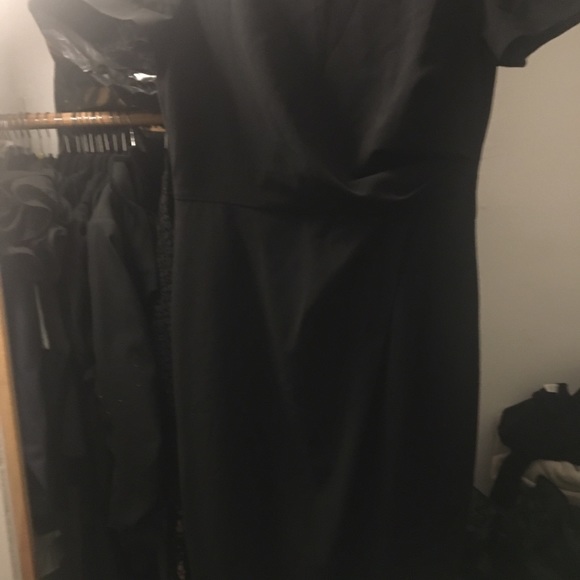 Max Mara weekend  black dress pre- loved. - Picture 4 of 8